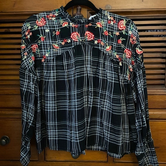🦋 NEW ZARA BLACK PLAID FLORAL BABYDOLL TOP SZ SM - Picture 5 of 7